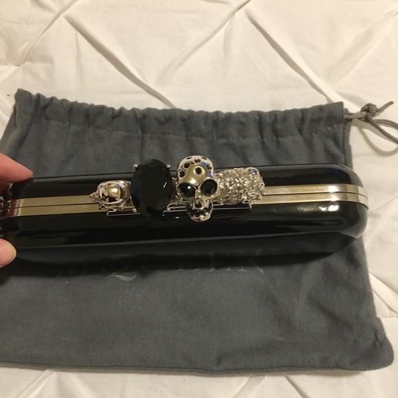 mcqueen knuckle clutch